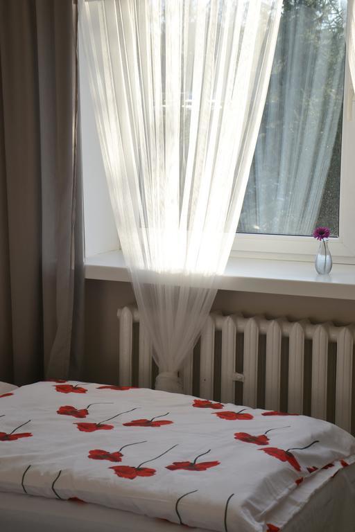 Hotel Pod Debem Зелёна-Гура Экстерьер фото